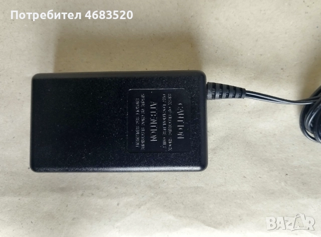 Оригинално зарядно за Sony CLIE - SONY PEGA-AC10 (5.2V / 2000mA), снимка 5 - Друга електроника - 52867061