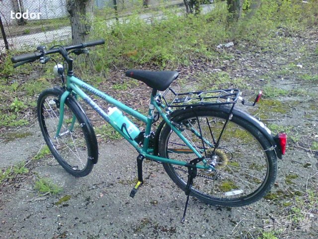 продавам велосипед марка специализед швеѝцарски