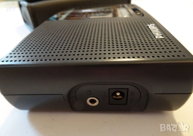 Радиоприемник PHILIPS AE-3350, снимка 4 - Антикварни и старинни предмети - 51720849