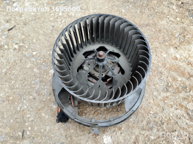 Vw Golf Голф 5 мотор моторче вентилатор реостат таралеж парно климатроник, снимка 4 - Части - 53425857