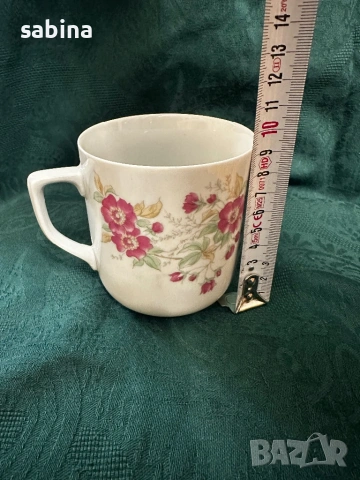 Винтидж чаши-мъг за чай, мляко или друго от фин порцелан с Royal DUX Bohemia, Чехословакия, снимка 5 - Сервизи - 53447152