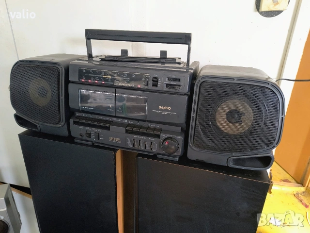касетофон sanyo w905, снимка 3 - Радиокасетофони, транзистори - 54174903