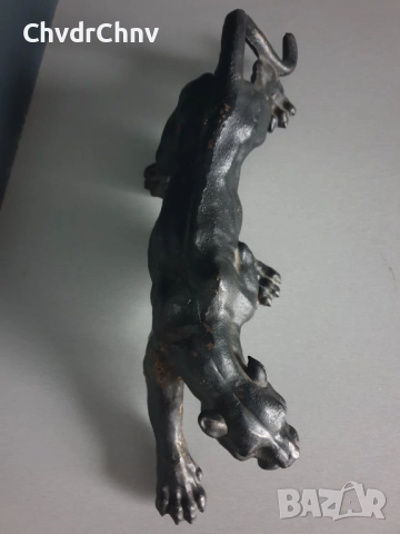 чугунена статуетка 40см-5кг/стара метална желязна фигура на дебнеща мъжка пума-пантера