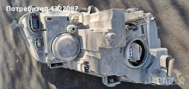 Фар / Фарове Volkswagen Touran II 2011-2015г. 1.6TDI 105к.с, снимка 6 - Части - 51484736