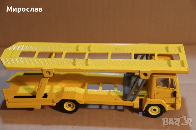 SIKU 1:55 ?? MERCEDES BENZ АВТОВОЗ КОЛИЧКА МОДЕЛ КАМИОН, снимка 5 - Колекции - 49967382