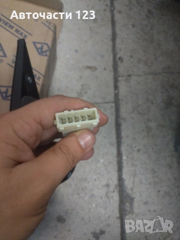 ЧИСТО НОВО ЕЛЕКТРИЧЕСКО ЛЯВО ОГЛЕДАЛО ЗА CITROEN BERLINGO PEUGEOT PARTNER , снимка 3 - Части - 51442177