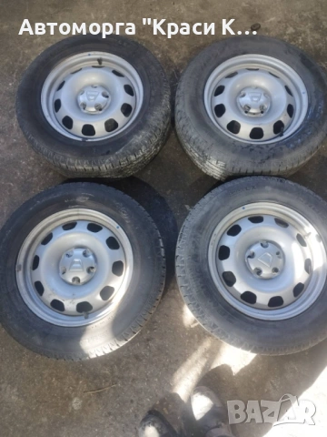 железни джанти за Дачия Дъстър 5х114.3 ет50 16с 215 65 2015г с гуми 7мм грайфер