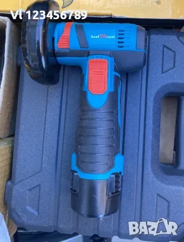 Акумулаторен мини ъглошлайф и акумулаторен винтоверт, снимка 2 - Куфари с инструменти - 50713798