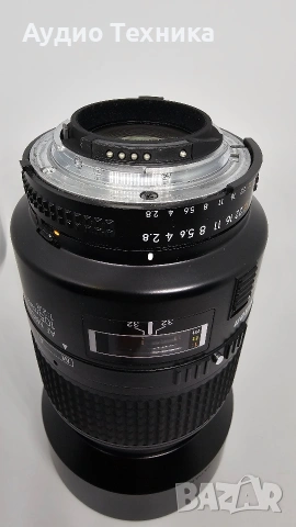 Nikon 105mm 1:2.8 AF Micro Nikkor и HN-24, снимка 4 - Обективи и филтри - 53878337