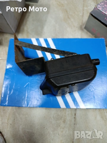 кутия за иж 49 със стойка и ключ, снимка 4 - Мотоциклети и мототехника - 53440020