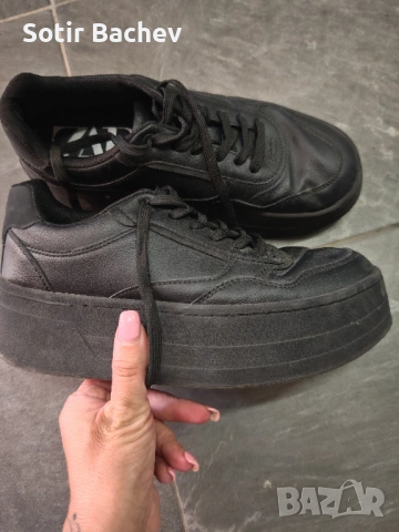 продавам дамски обувки на Зара