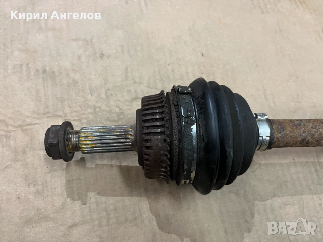 Задна лява полуоска за VW Golf 3 Syncro 4x4, снимка 2 - Части - 43966228