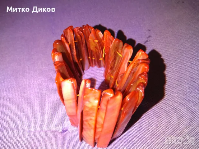 Гривна  от седеф като нова, снимка 7 - Гривни - 49923535