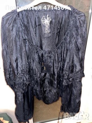 Блуза на Guess