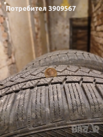 зимни гуми 225 60 R17, снимка 3 - Гуми и джанти - 52160462