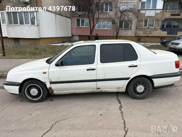 Vw Vento 1.9 TD , снимка 6 - Автомобили и джипове - 49248464