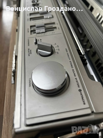 радиокасетофон hitachi модел 81 90 профилактиран обслужен настроен преди броени дни ., снимка 2 - Радиокасетофони, транзистори - 52731854