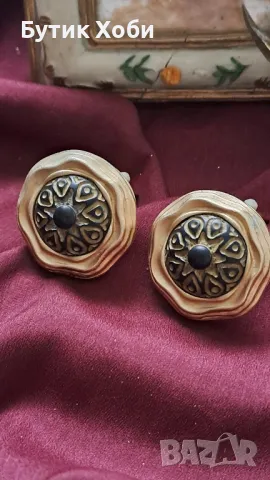 Колекционерски обеци - клипси Leritz, снимка 2 - Антикварни и старинни предмети - 50179022