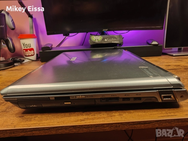 Asus W90 MultiMedia notebook Rare , снимка 2 - Лаптопи за дома - 52706597