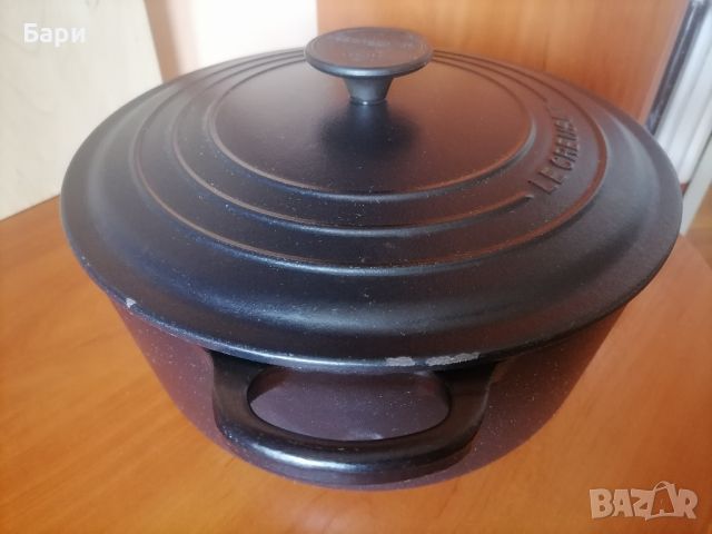 Le Creuset френска чугунена тенджера с капак , снимка 2 - Съдове за готвене - 43096492