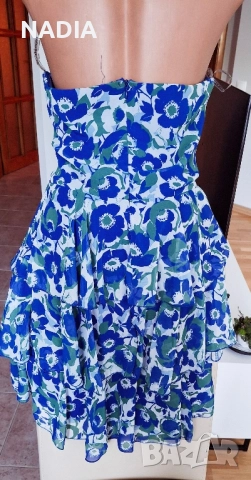 Рокля с волани, снимка 3 - Рокли - 51518518