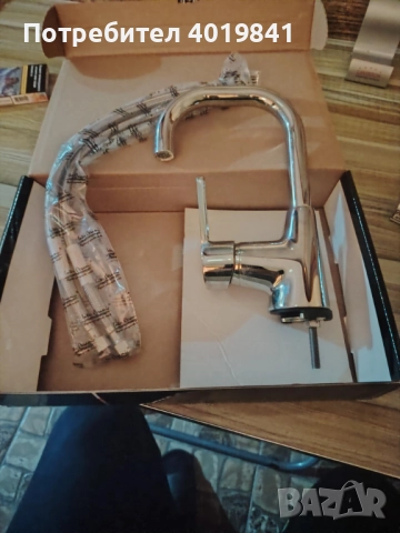 Продавам кухненска мивка и смесител за нея