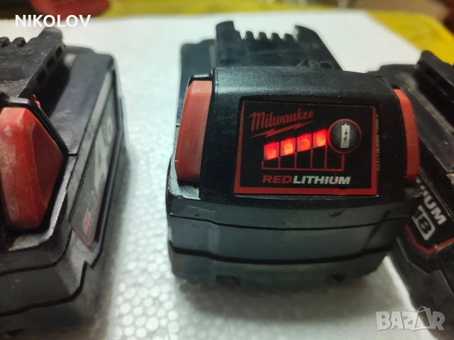 батерий Milwaukee 4a, снимка 2 - Други инструменти - 53134180