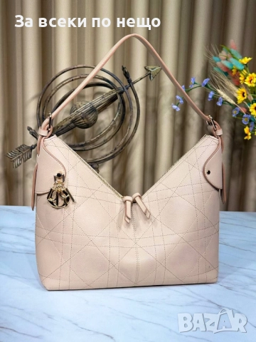 Christian Dior Дамска Чанта Кристиян Диор - Налични Различни Цветове Код E1136, снимка 6 - Чанти - 52658430