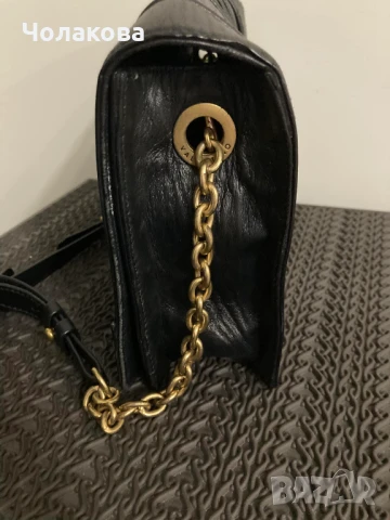 Дамска кожена чанта Valentino, снимка 3 - Чанти - 50700445