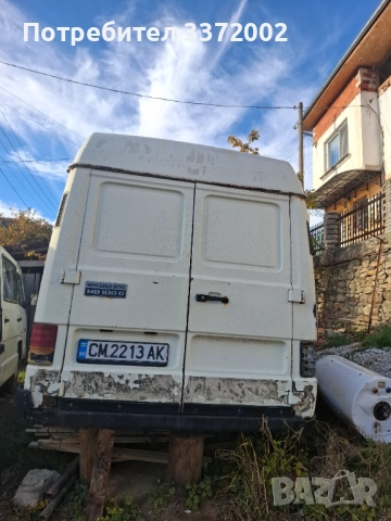 Мерцедес МВ 100