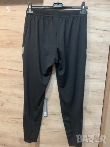 Ново мъжко долно Nike S размер, снимка 2 - Спортни дрехи, екипи - 53716613