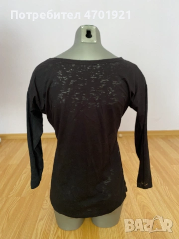 Черна блуза с дълъг ръкав, снимка 5 - Блузи с дълъг ръкав и пуловери - 53215793