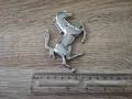 Ferrari конче сребриста емблема дясна, снимка 2