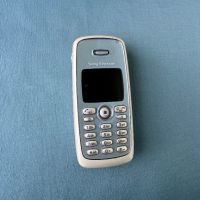 Ретро GSM Sony Ericsson T300, снимка 2 - Sony Ericsson - 45746100