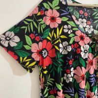 Разкошна силно еластична макси лятна разкроена рокля/туника в модерен флорален десен, снимка 2 - Рокли - 45716310