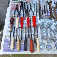 Гаечни ключове, отверки, клещи, снимка 2 - Други инструменти - 45032479