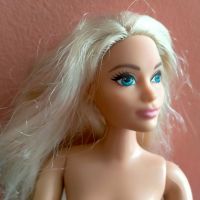 Колекционерска кукла Barbie Барби Mattel FXP00 N511, снимка 1 - Колекции - 45383904