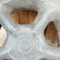 Летни ниско профилни гуми с джанти 15-ки, снимка 3 - Гуми и джанти - 45055639