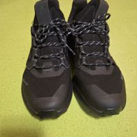 Продавам маратонки adidas gore tex номер 45 1/3., снимка 3 - Маратонки - 45373471