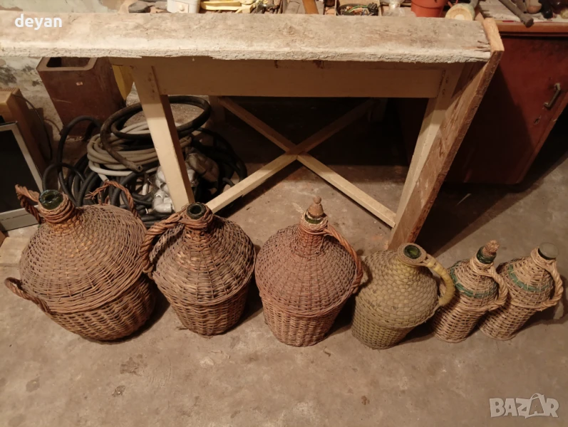 Стари стъклени дамаджани, снимка 1