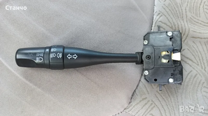 Лост за фарове / светлини на волан - Нисан Алмера Тино / Nissan Almera Tino, снимка 1