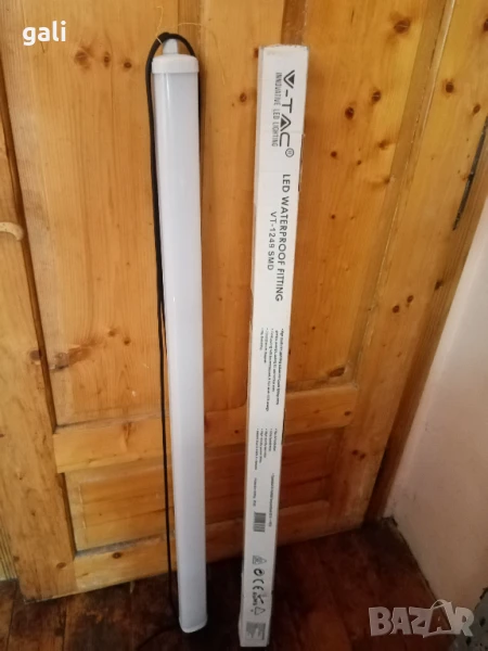 Бяла Лед LED лампа влагозащитено осветително тяло VT-1249 36W 1200, снимка 1