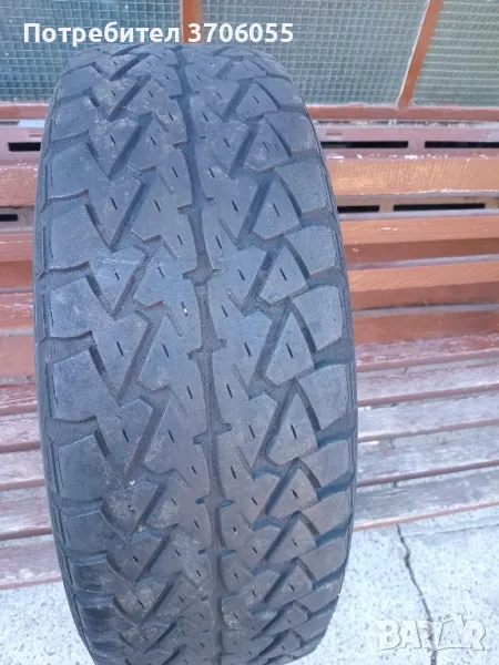 Всесезонна гума Goodyear 205/70/15., снимка 1