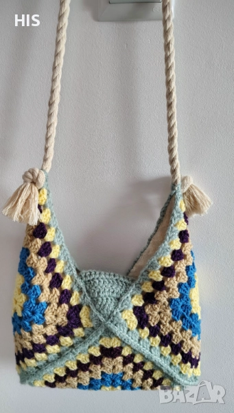 Дамска плетена луксозна чанта , ръчно изработена , многоцветна , снимка 1