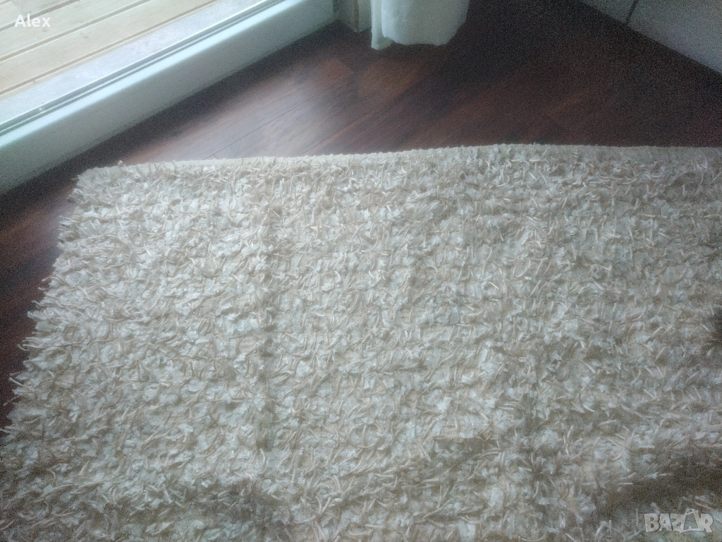 Рошав, лъскав килим, снимка 1