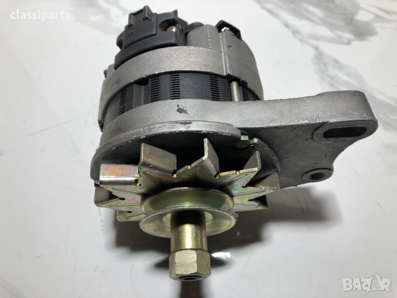 Алтернатор / Динамо Valeo за Фиат 127, Панда, Фиорино, Уно, Сеат Ронда, Марбела, Фюра, Тера..., снимка 1