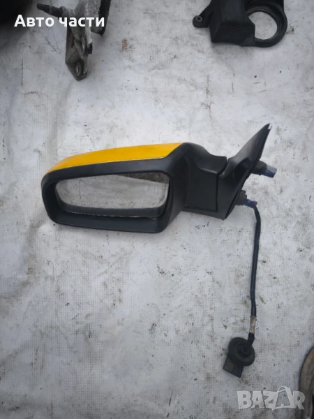 Ляво огледало Opel Zafira B 1.9 CDTI 120 конски сили 13252957, снимка 1