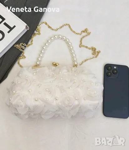 Страхотна Бяла клъч чантичка , снимка 5 - Чанти - 50314676