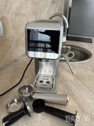 Кафемашина Berlinger Haus BH9624 цвят Sahara, снимка 10 - Кафемашини - 52653053