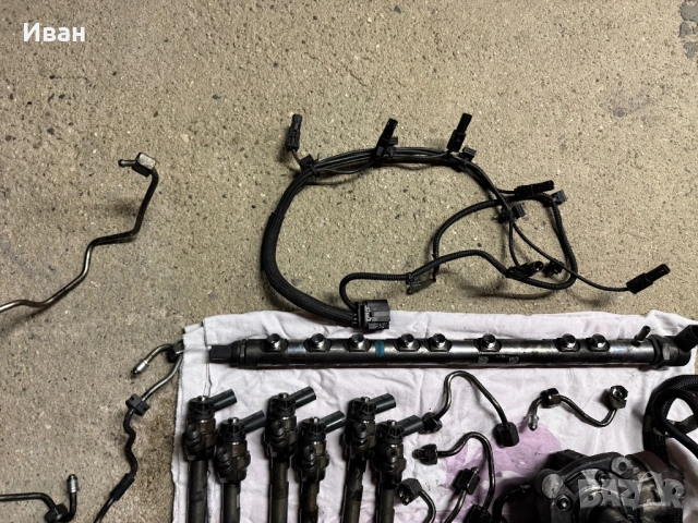 ОТЛИЧЕН Комплект Дюзи/Рейл/ Помпа/Маркучи/Трьбички за -BMW 3.0d/258hp-, снимка 6 - Части - 53843007